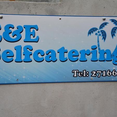 Готель E&E Self Catering Бо-Валлон Екстер'єр фото