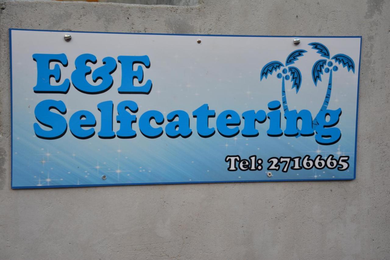 Готель E&E Self Catering Бо-Валлон Екстер'єр фото